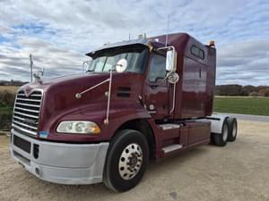 2015 Mack CXU613 Image