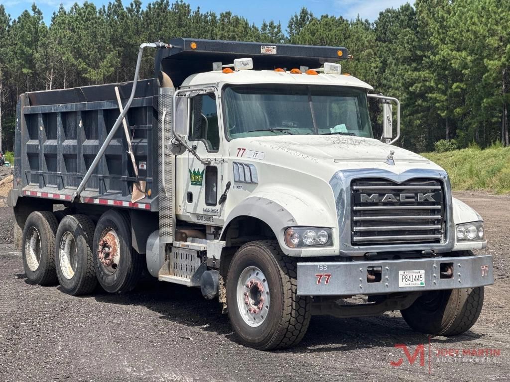 2015 Mack Granite GU713 Equipment Image0