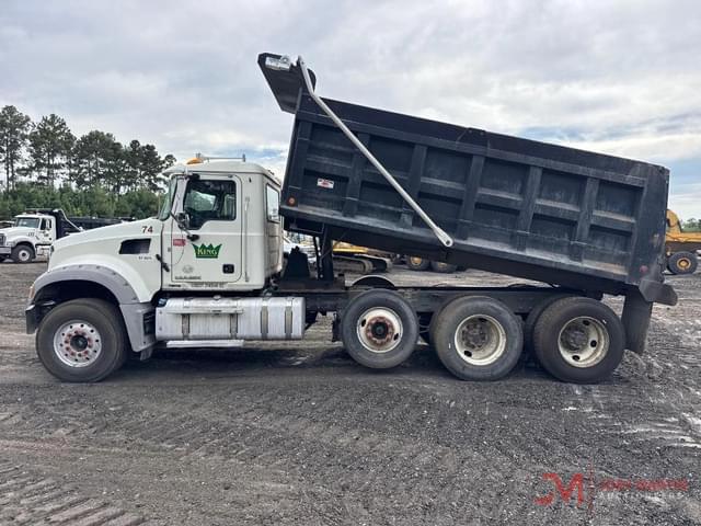 Image of Mack Granite GU713 equipment image 4