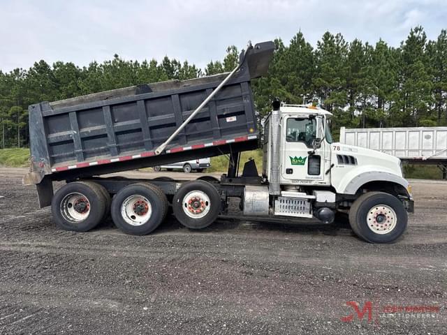 Image of Mack GU713 equipment image 1