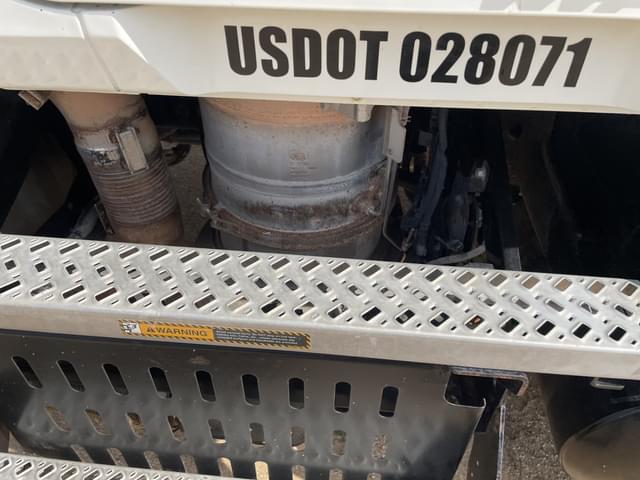 Image of Mack GU713 equipment image 4