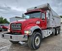 2015 Mack GU713 Image