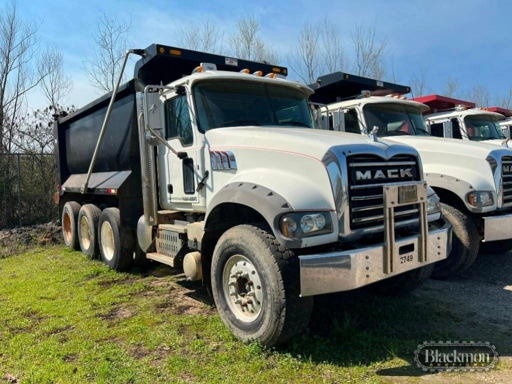 2015 Mack GU713 Equipment Image0