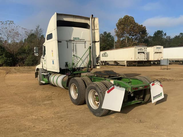 Image of Mack Pinnacle CXU613 equipment image 3