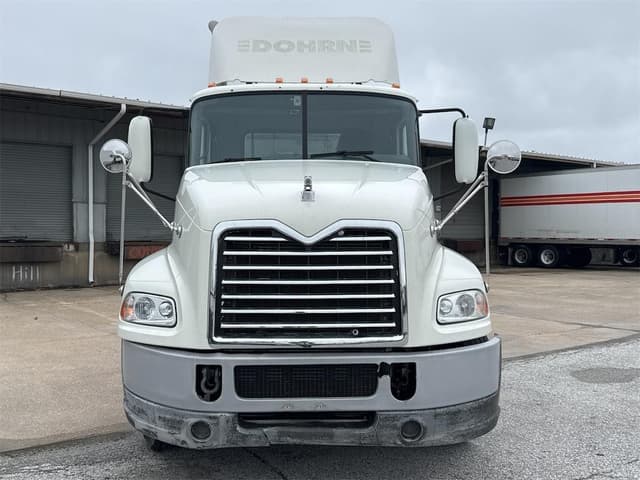 Image of Mack Pinnacle CXU613 equipment image 1