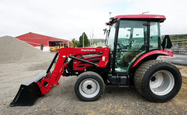 Image of Mahindra 2555 equipment image 1