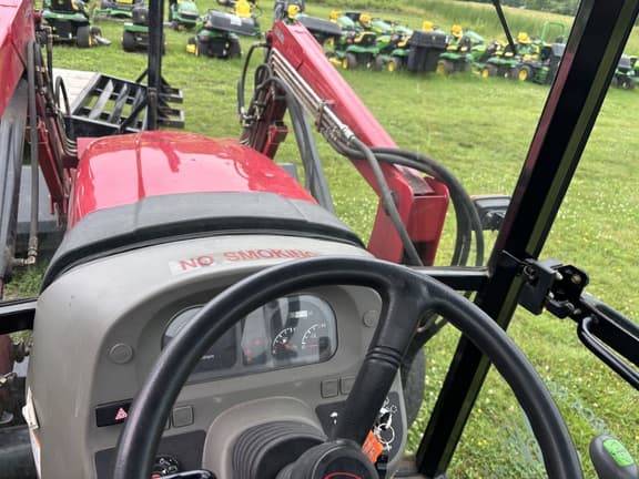 Image of Mahindra 2565 equipment image 3