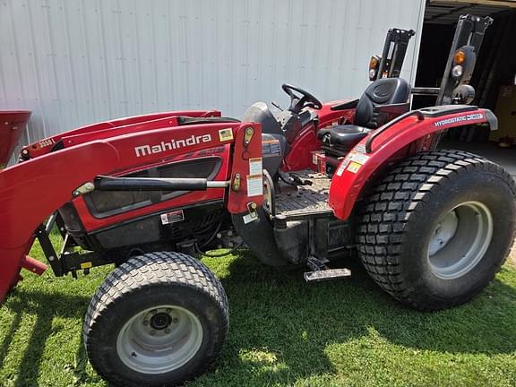 Image of Mahindra 3540 equipment image 4