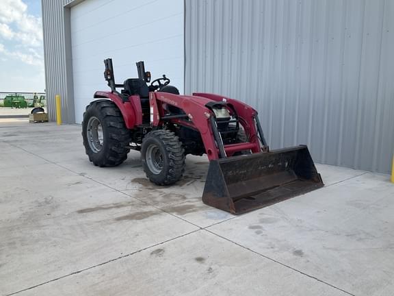 Image of Mahindra 4035 equipment image 4