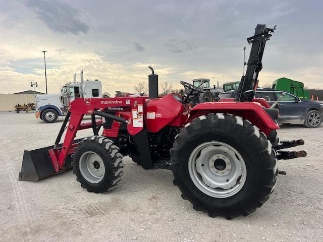 Image of Mahindra 5545 equipment image 2