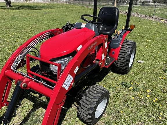 Image of Mahindra eMax 25 equipment image 1