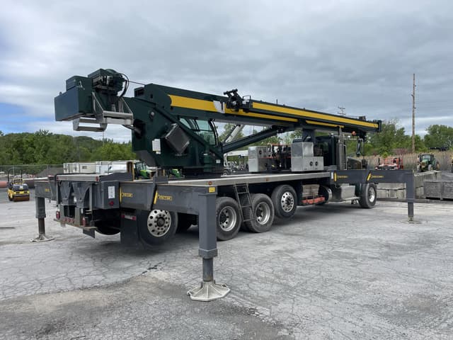 Image of Manitex 50128S equipment image 3