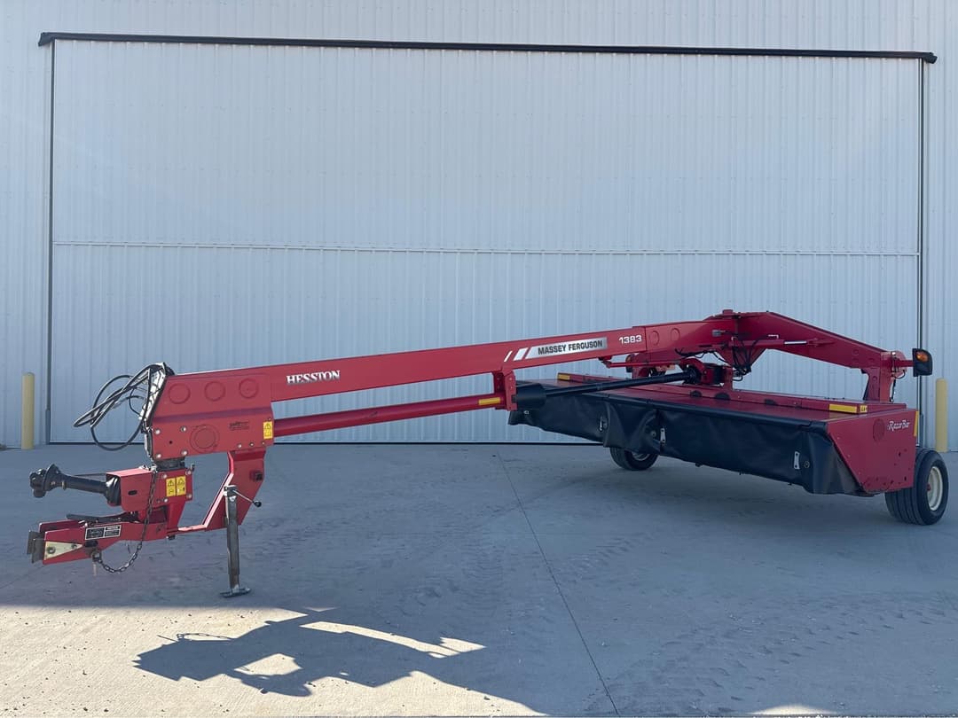 Image of Massey Ferguson 1383 Primary image