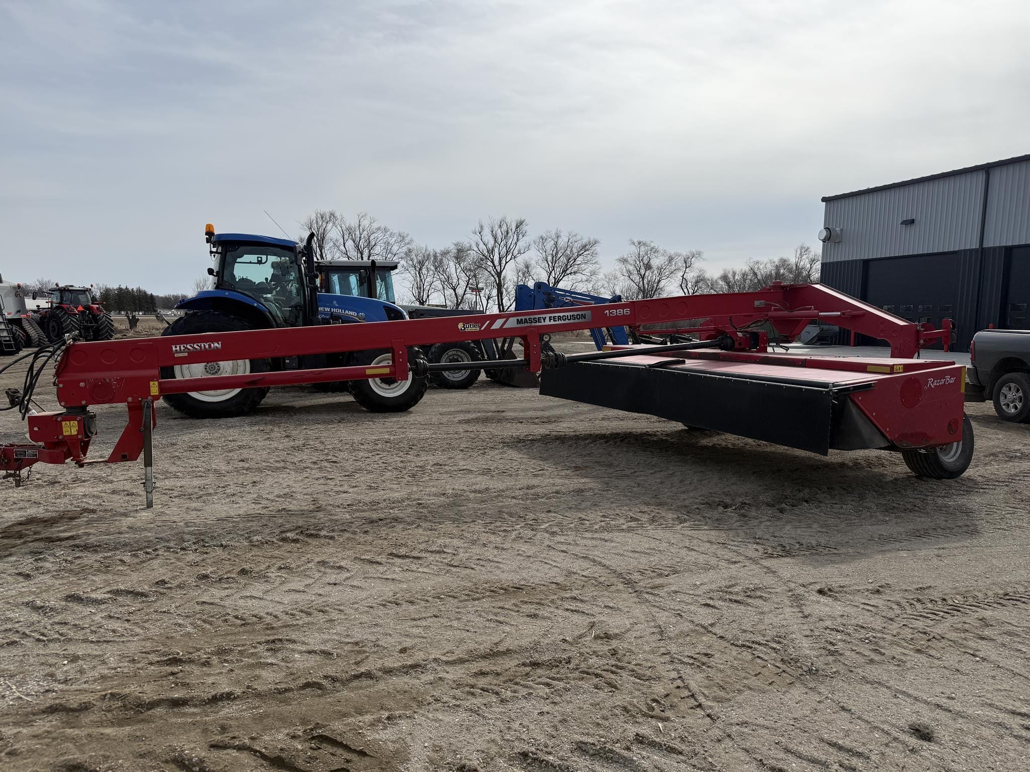 2015 Massey Ferguson 1386 Equipment Image0