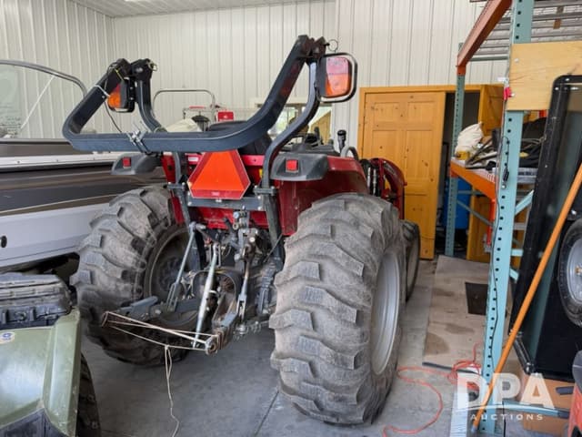 Image of Massey Ferguson 1736 equipment image 2