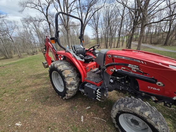 Image of Massey Ferguson 1754 equipment image 3