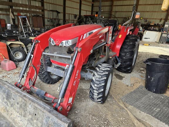Image of Massey Ferguson 1754 equipment image 2