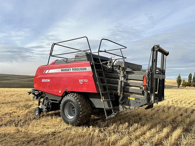 Image of Massey Ferguson 2270 equipment image 1