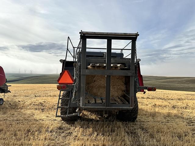 Image of Massey Ferguson 2270 equipment image 2