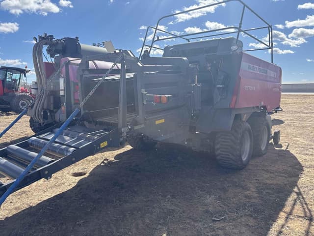 Image of Massey Ferguson 2270XD equipment image 4