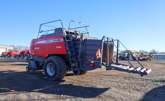 Image of Massey Ferguson 2290 equipment image 2