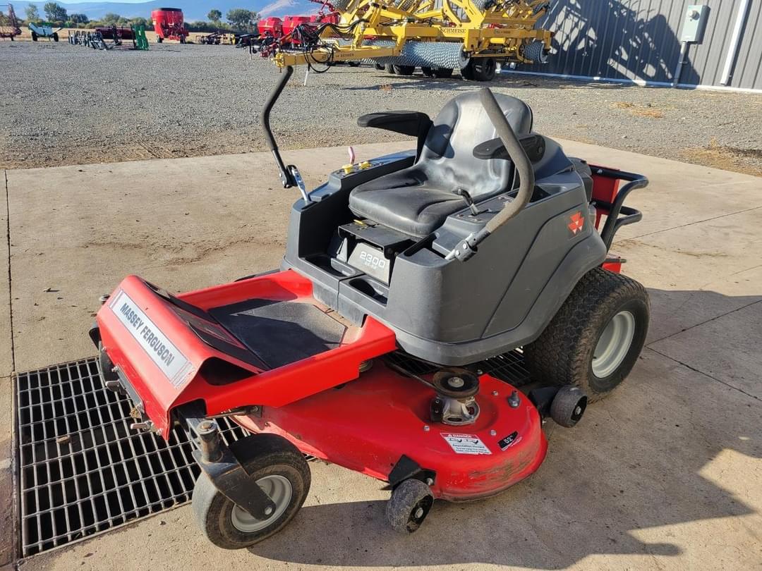 Image of Massey Ferguson 2300 Primary image
