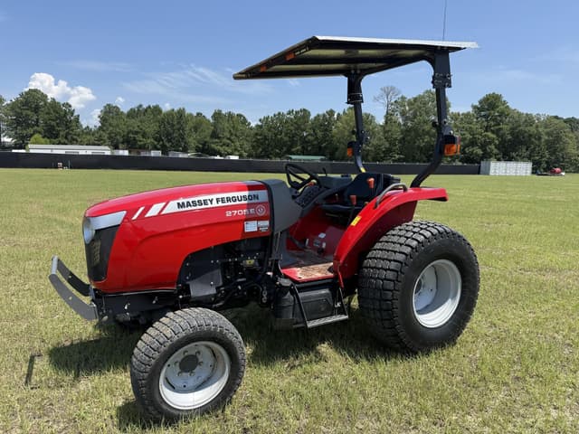 Image of Massey Ferguson 2705E equipment image 1