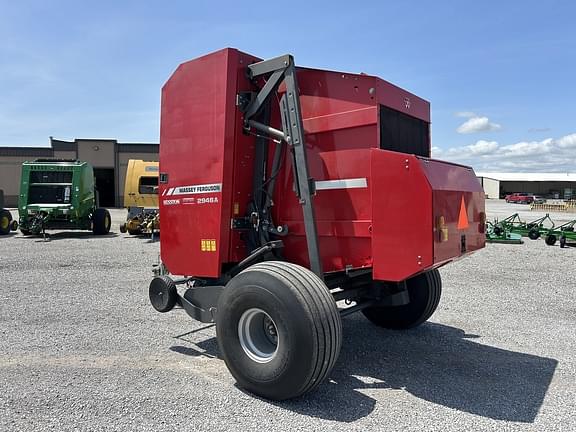Image of Massey Ferguson 2946A equipment image 2