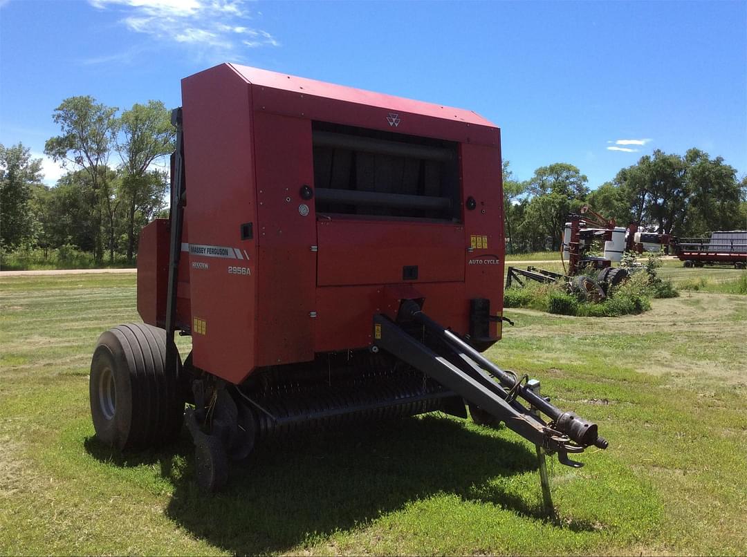 Image of Massey Ferguson 2956A Primary image