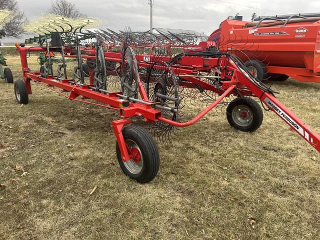 Image of Massey Ferguson 3983 equipment image 1