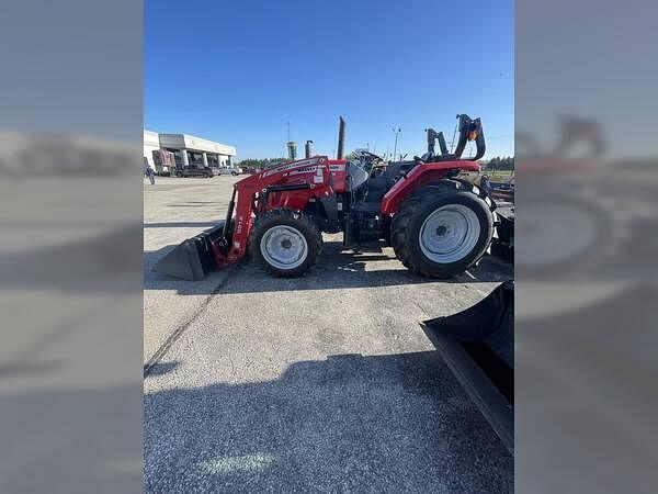 Image of Massey Ferguson 4607M Primary image