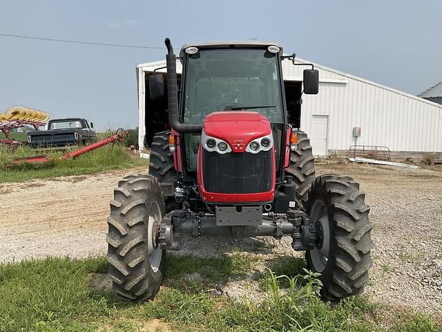 Image of Massey Ferguson 4610 equipment image 2