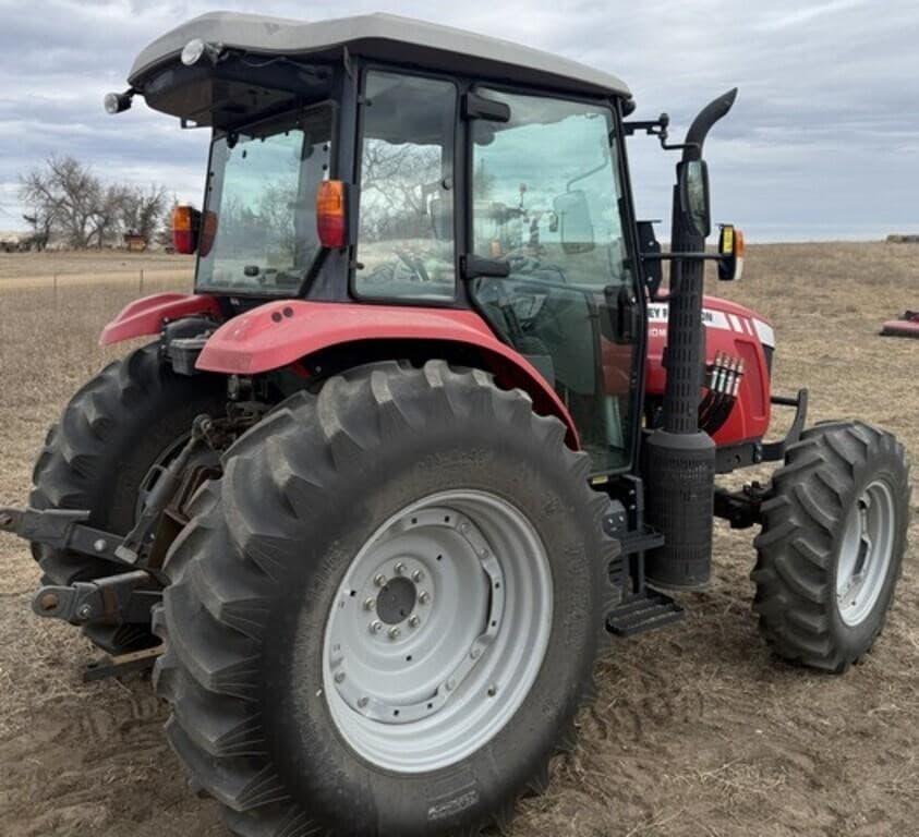Image of Massey Ferguson 4610 Primary image