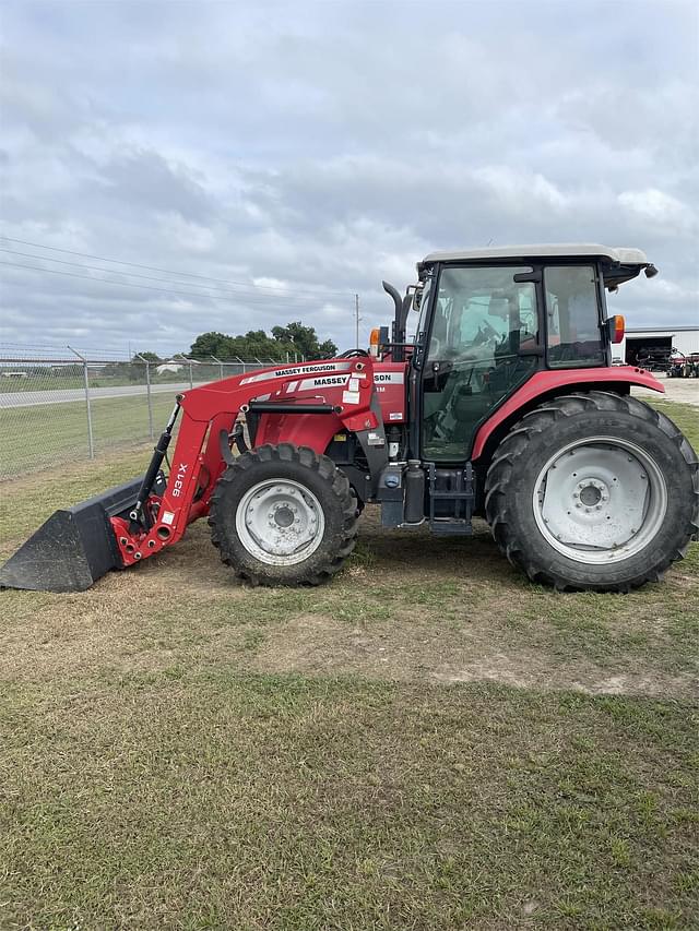 Image of Massey Ferguson 4610M equipment image 1