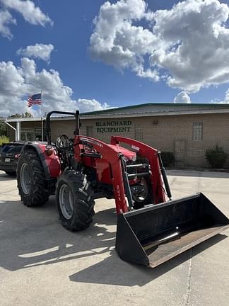 Image of Massey Ferguson 4708 equipment image 1