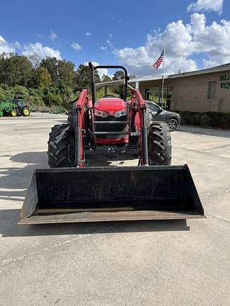 Image of Massey Ferguson 4708 equipment image 1