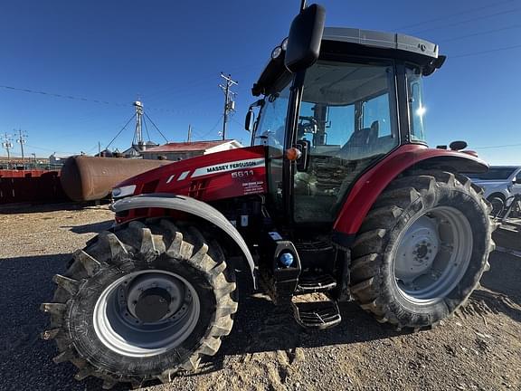 Image of Massey Ferguson 5611 Primary image
