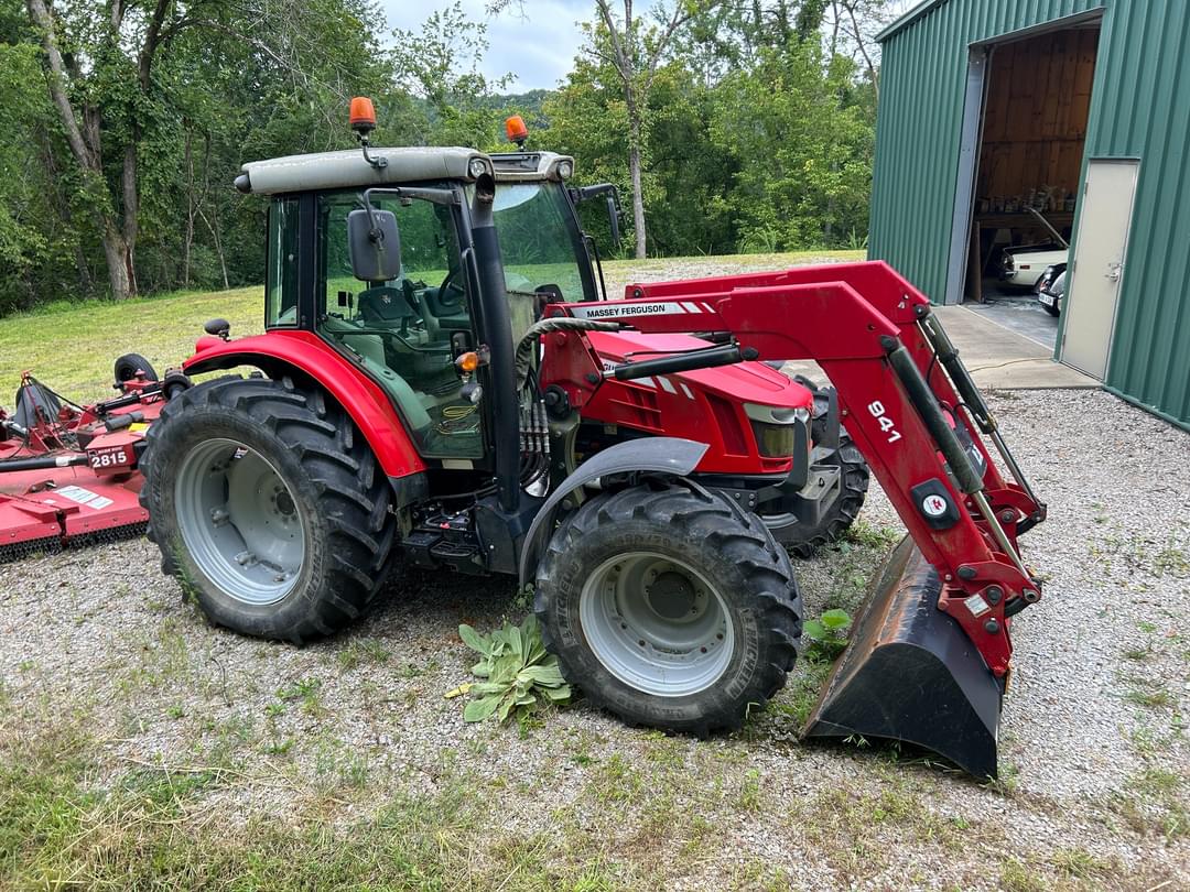 Image of Massey Ferguson 5612 Primary image