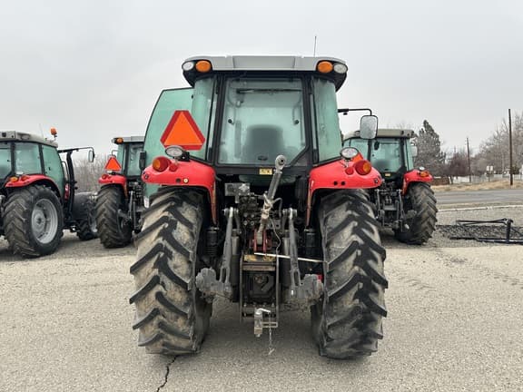 Image of Massey Ferguson 5613 equipment image 4