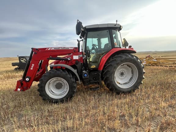 Image of Massey Ferguson 5613 Primary image