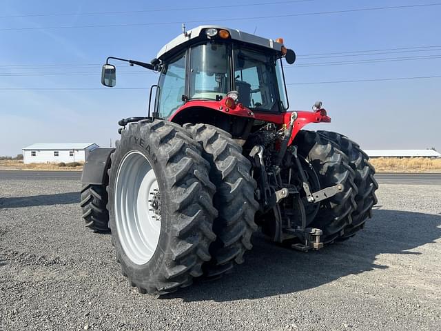 Image of Massey Ferguson 7724 equipment image 1