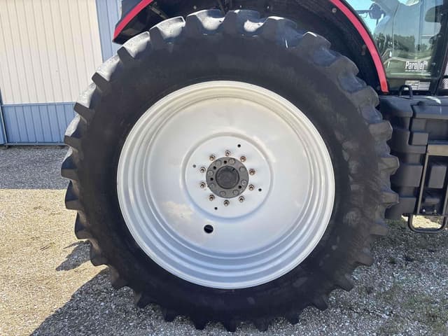 Image of Massey Ferguson 8727 equipment image 4