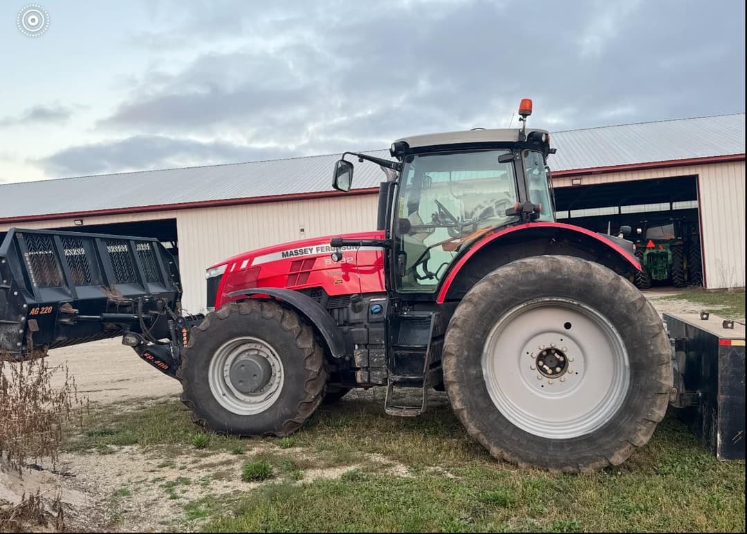 Image of Massey Ferguson 8732 Image 1