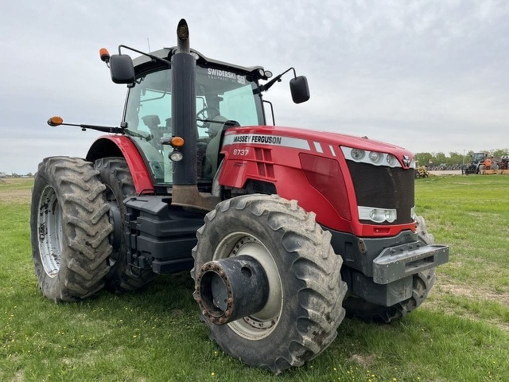 2015 Massey Ferguson 8737 Equipment Image0