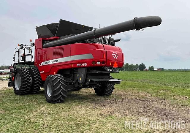 Image of Massey Ferguson 9545 equipment image 3