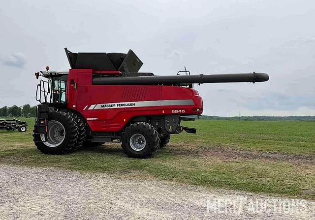 Image of Massey Ferguson 9545 equipment image 2