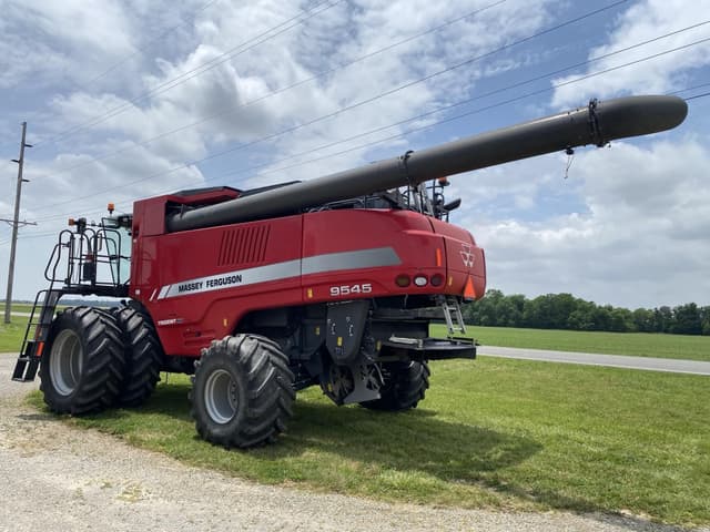 Image of Massey Ferguson 9545 equipment image 2