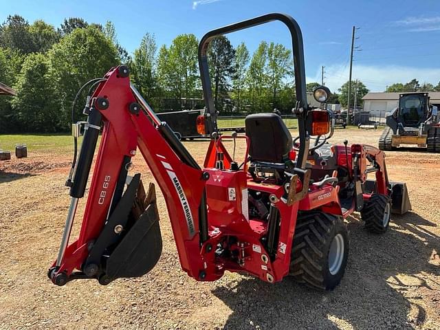 Image of Massey Ferguson GC1720 equipment image 4