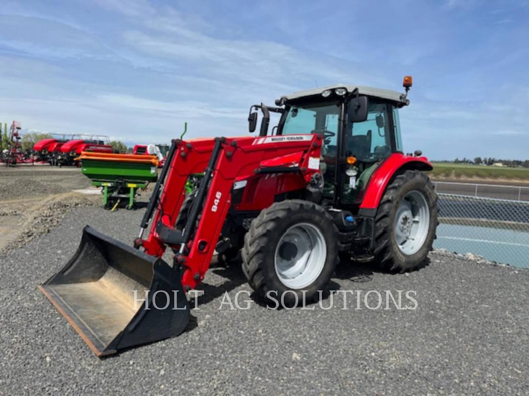 Image of Massey Ferguson 5611 Primary image