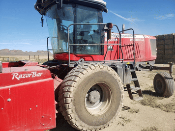 Main image Massey Ferguson Hesston WR9860